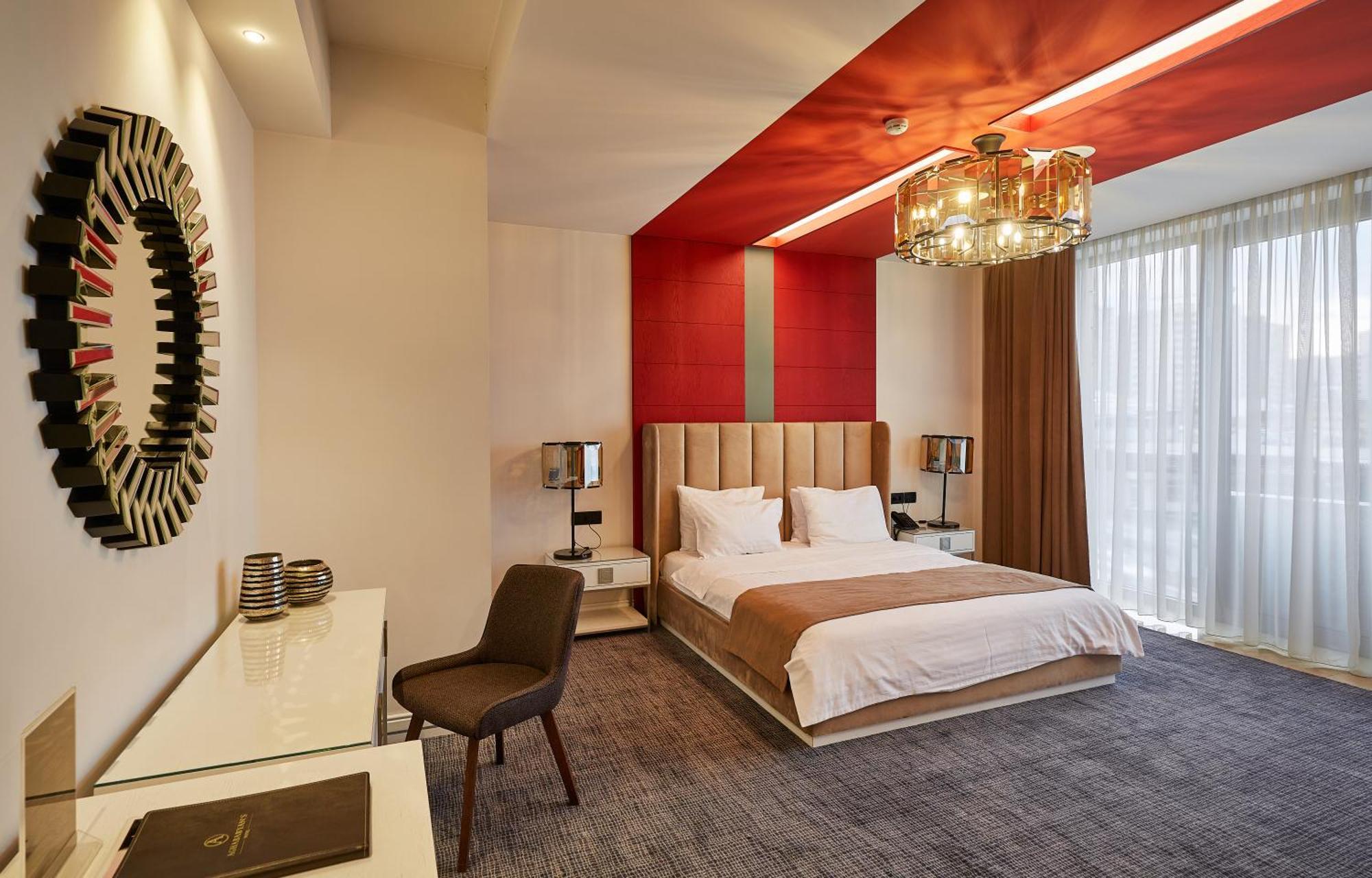 Aghababyan'S Hotel Erivan Dış mekan fotoğraf A room at the hotel