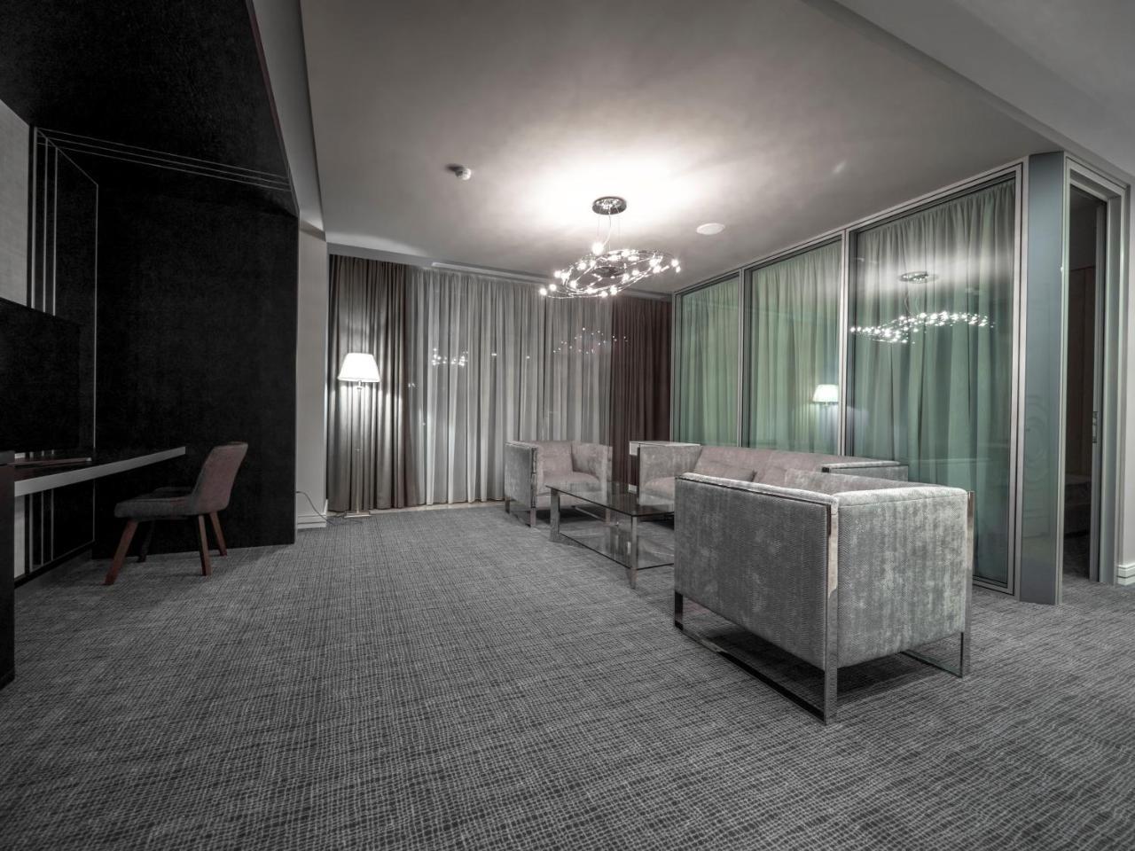 Aghababyan'S Hotel Erivan Dış mekan fotoğraf Interior of the hotel