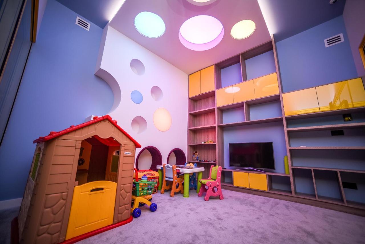 Aghababyan'S Hotel Erivan Dış mekan fotoğraf The Children's Hospital of Philadelphia